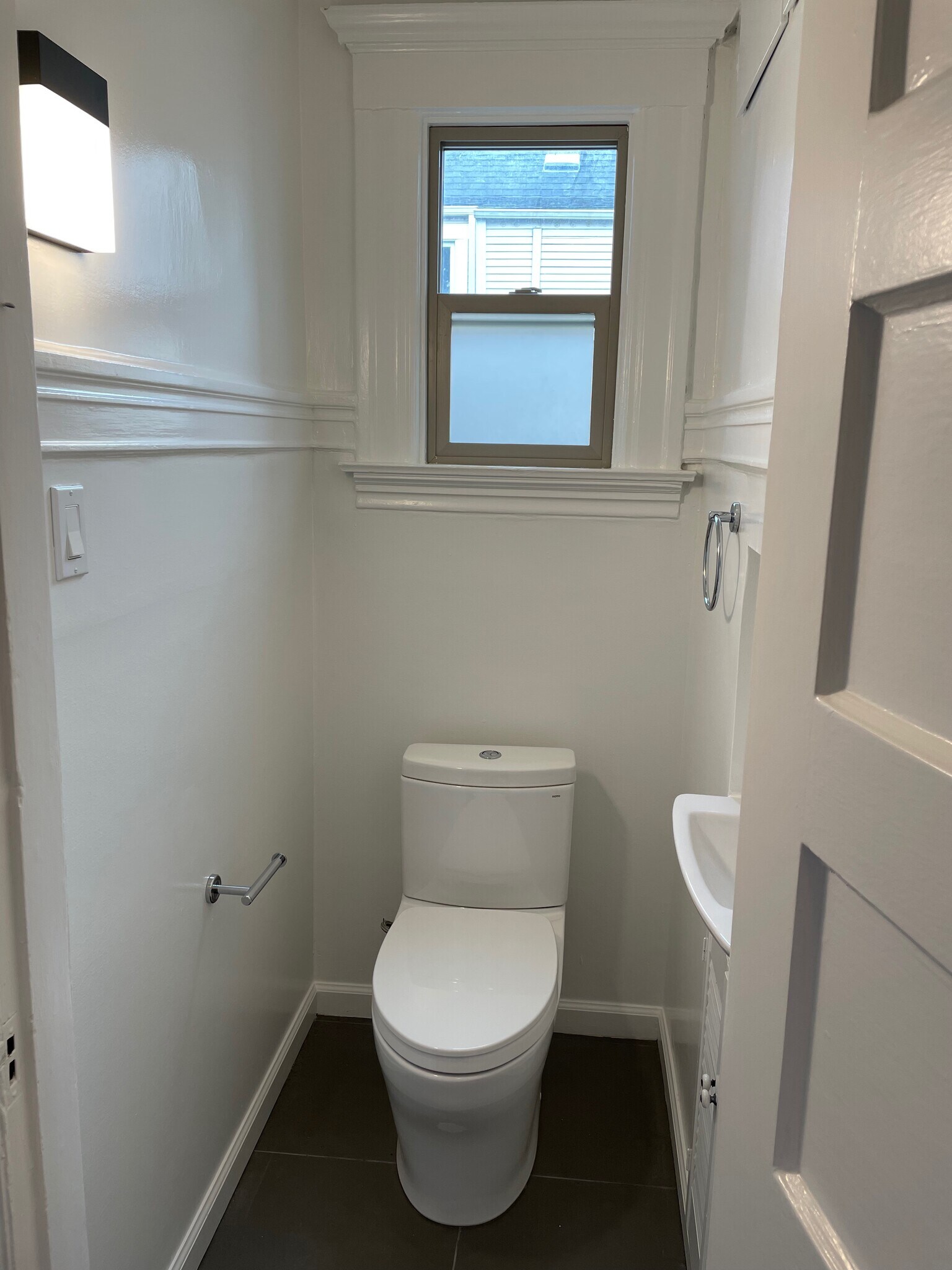 Toilet Room - 427 Mississippi St