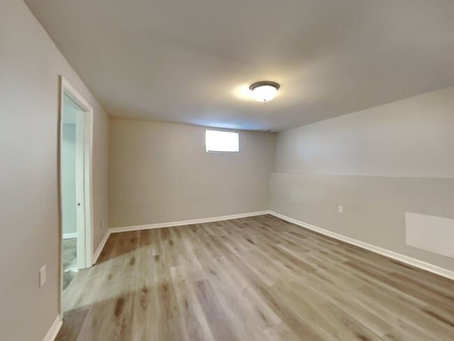 Building Photo - Charming 3-Bed Home in Lees Summit with Garage