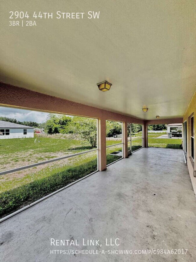 Building Photo - 2904 44th St SW