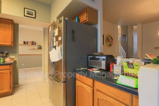 Building Photo - 4566 W Shannon St