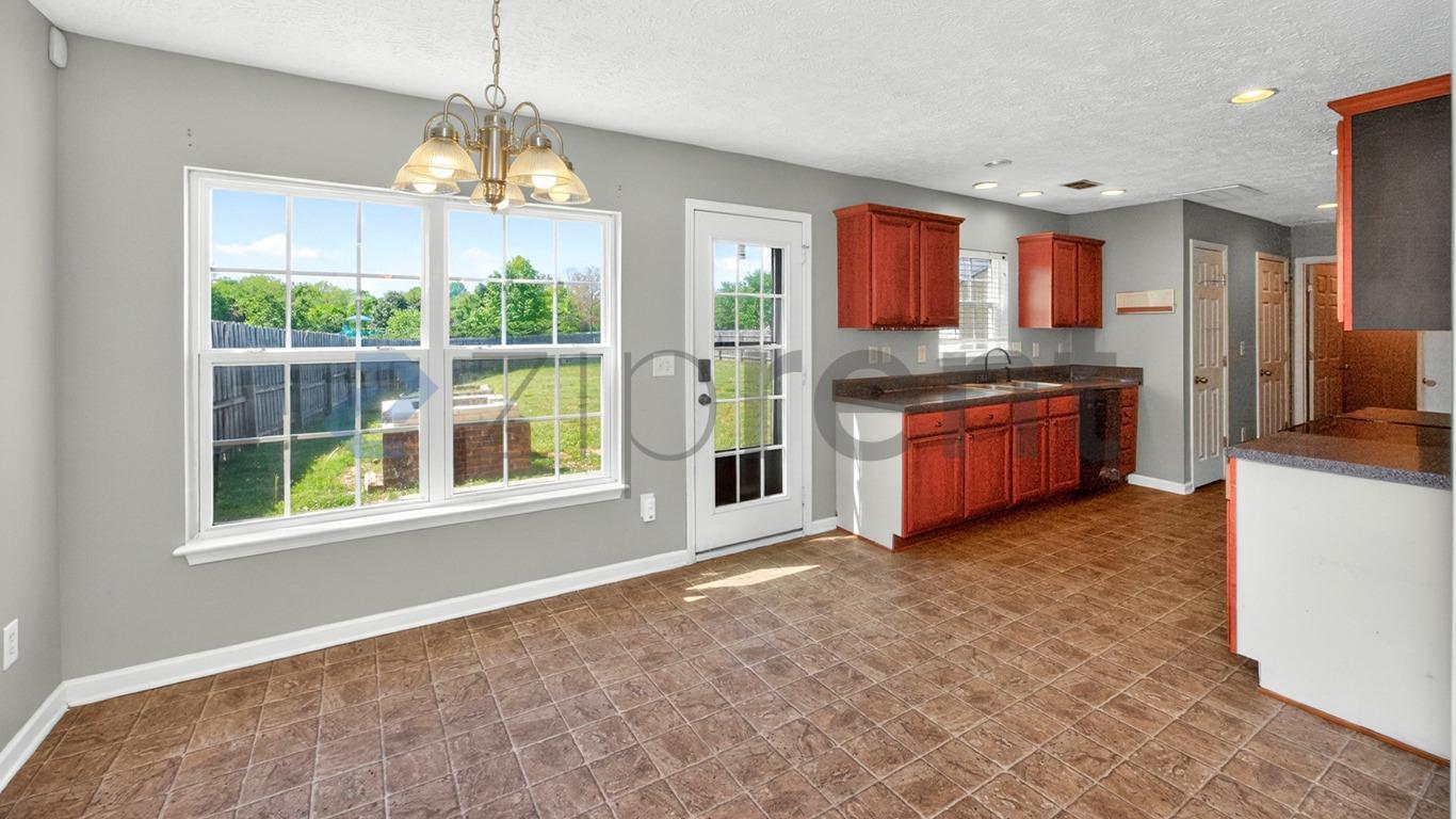 Building Photo - 4041 Sequoia Trail