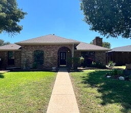 Building Photo - 505 Rustic Pl
