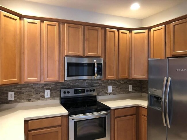 Building Photo - 140 Shell Falls Dr