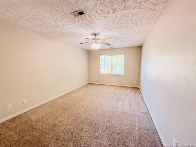 Building Photo - 4413 Scenic Pines Dr
