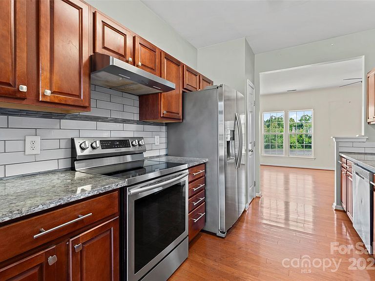 Building Photo - 4235 Coulter Xing