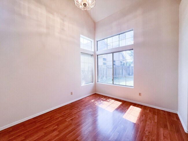 Building Photo - 8330 Sea Island Ct