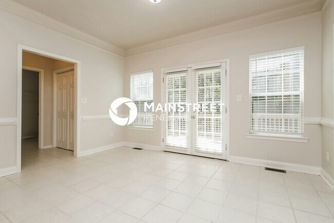 Building Photo - 4 Bedroom Pet-Friendly Home in McDonough, GA with Main Street Renewal