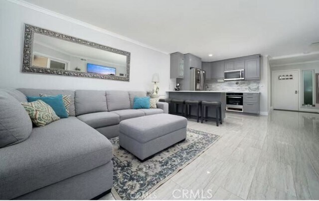 Building Photo - 63 Brisa Del Lago