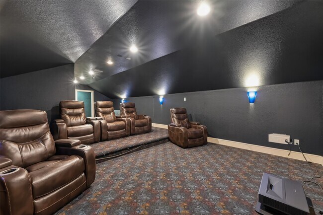 Building Photo - 5942 Sagamore Bay Ln