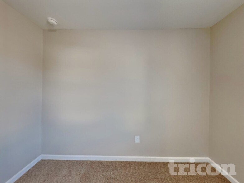 Building Photo - 97 Sawyer Ml Dr