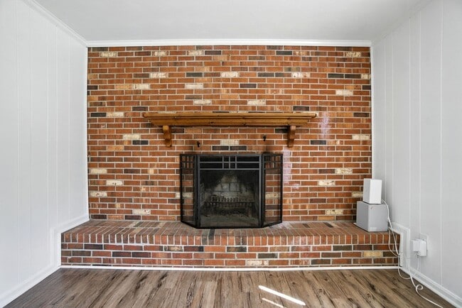 Building Photo - 24 Bohnert Dr