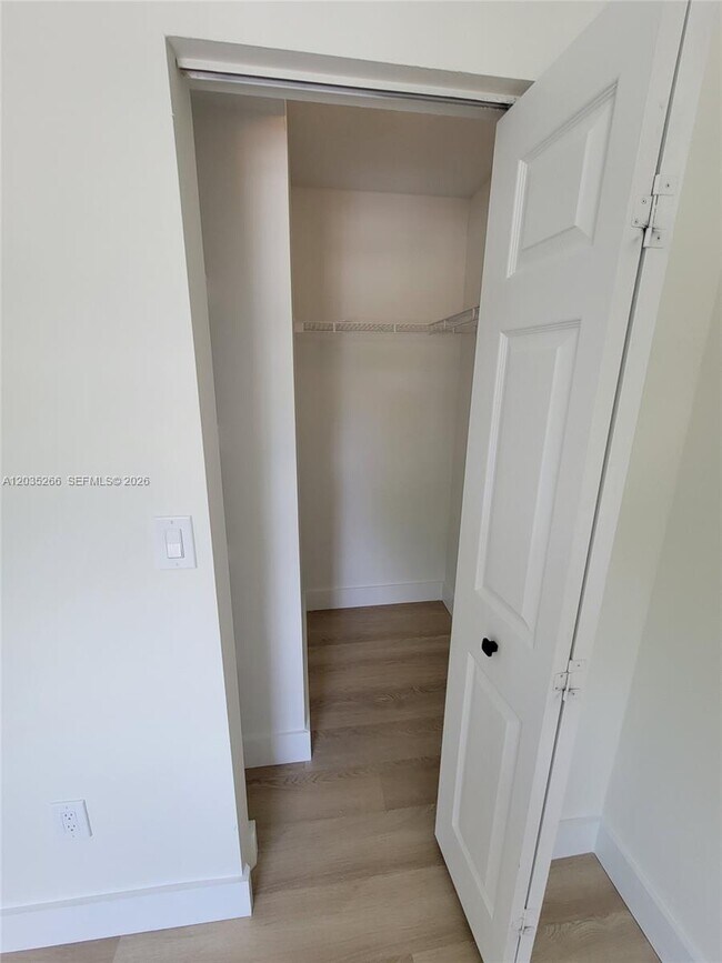 Building Photo - 9936 Woodworth Ct