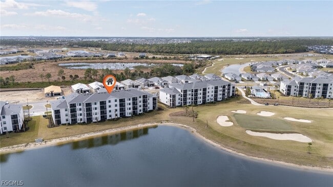 Building Photo - 15375 Grn Acrs Ave