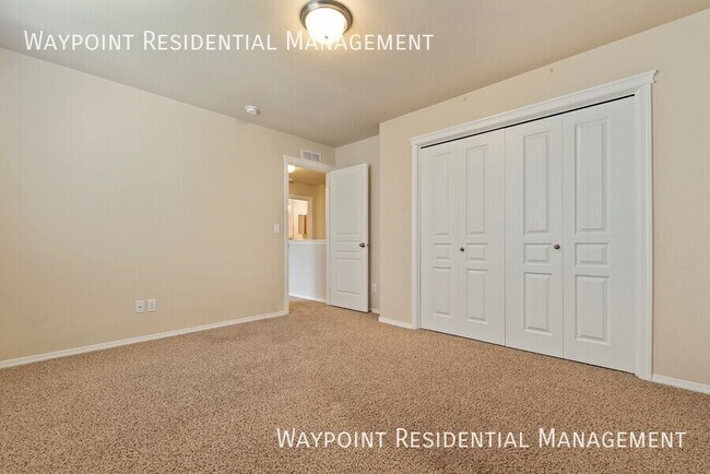 Building Photo - 8786 W Pine Nut Ln