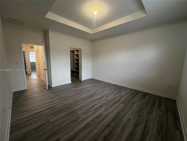 Building Photo - 11989 SW 150th Pl