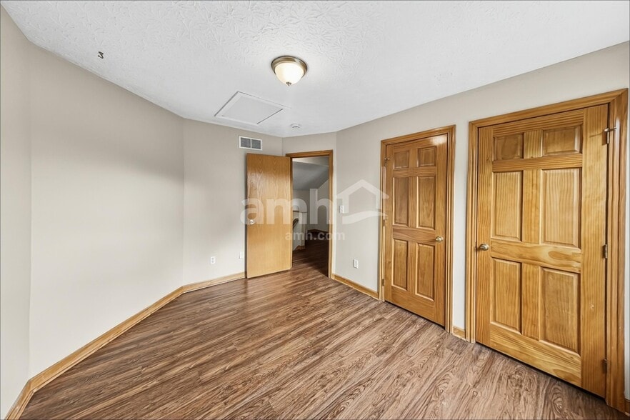 Building Photo - 808 Gascony Dr