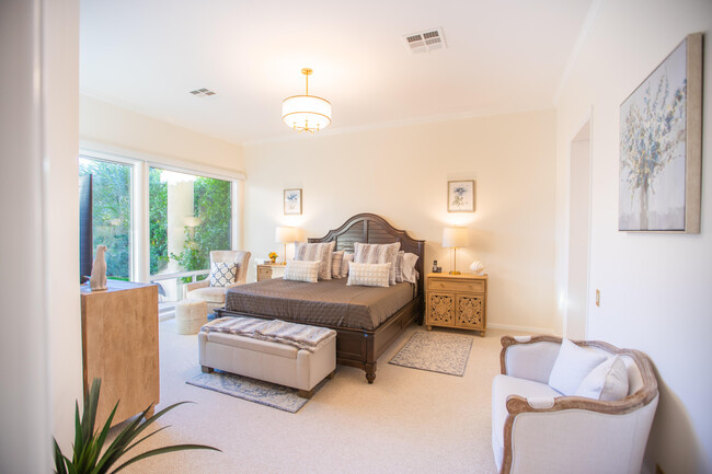 Building Photo - 75273 Spyglass Dr
