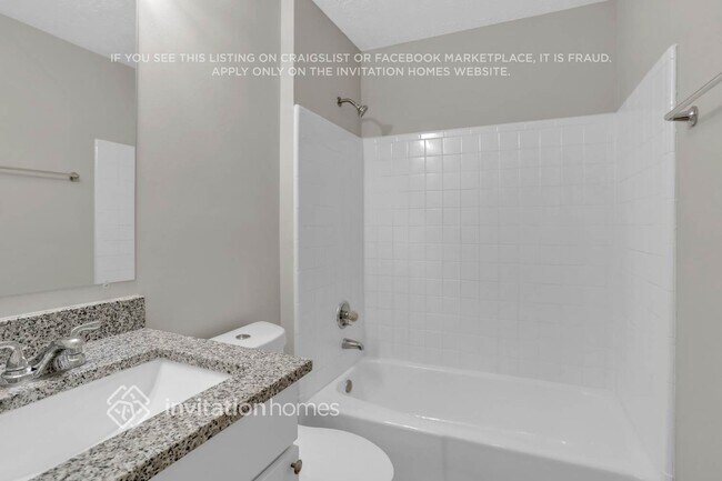 Building Photo - 6017 Happy Trails Ct