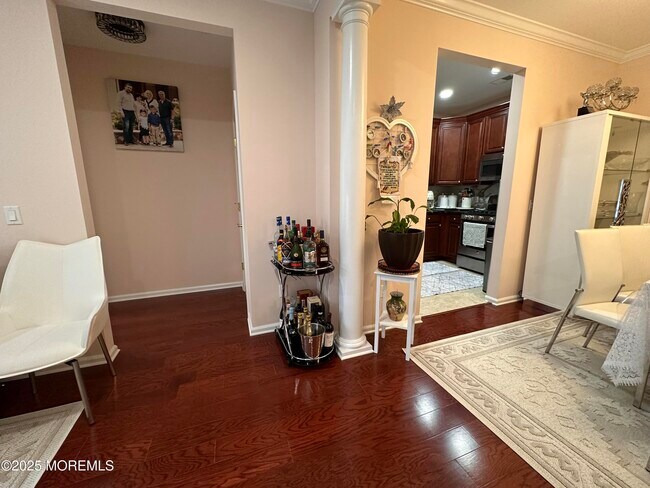 Building Photo - 112 Regency Ct