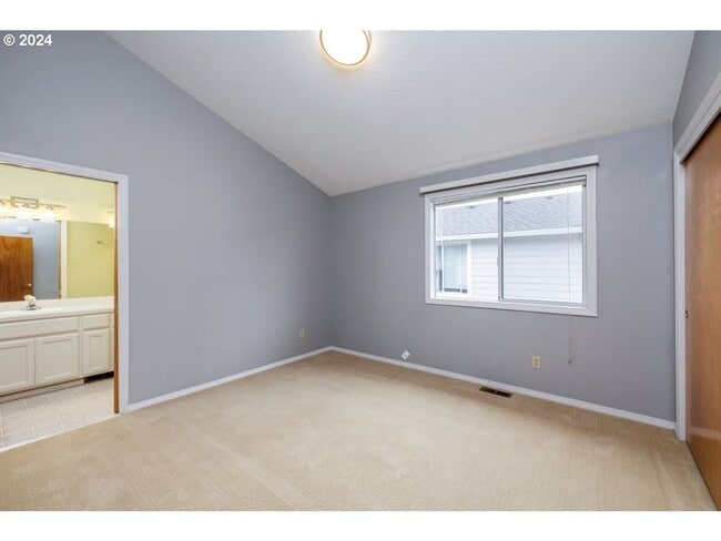 Building Photo - Bright, Open Living with Vaulted Ceilings ...