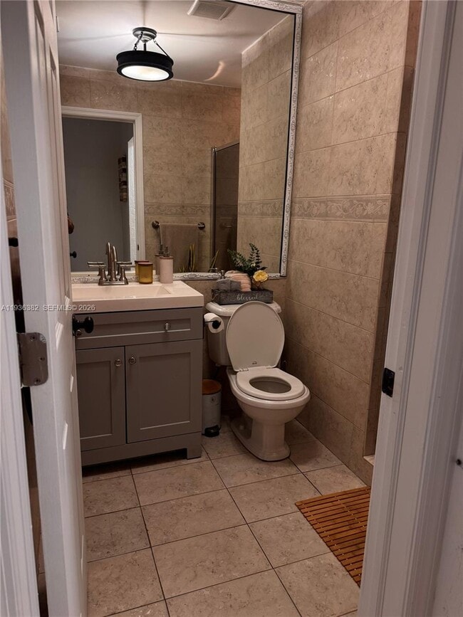 Building Photo - 14944 SW 132 Ave