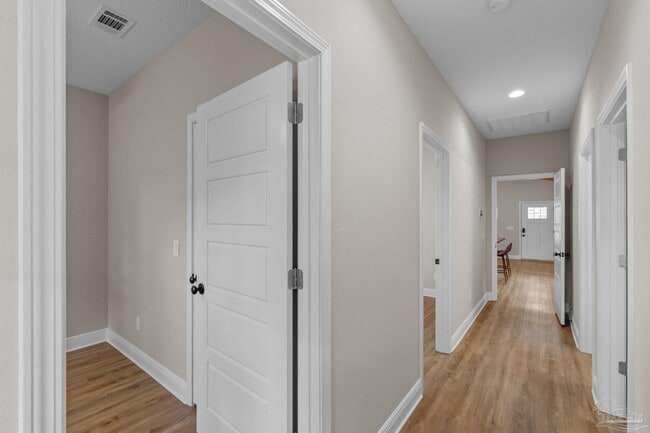 Building Photo - 8553 Sonnyboy Ln