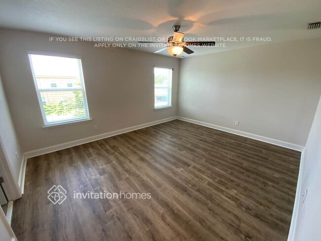 Building Photo - 7107 Emsley Cir