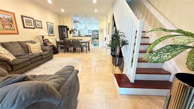 Building Photo - 3887 Tree Top Dr