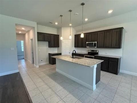 Building Photo - 1433 Eagle Nest Dr