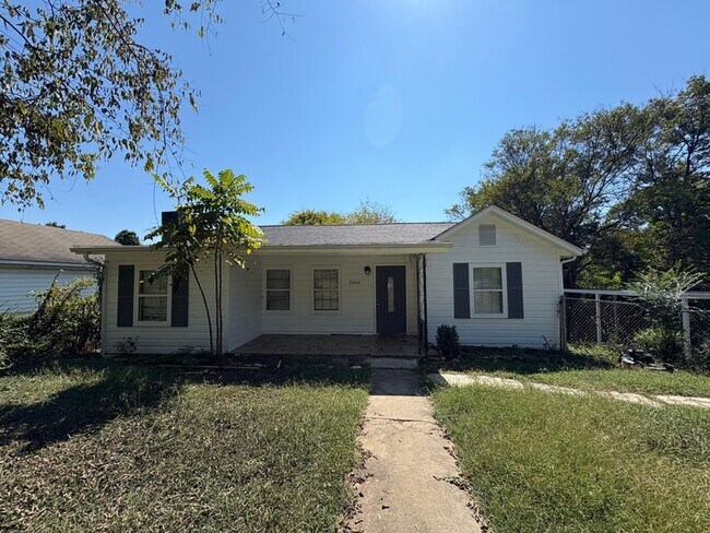 Primary Photo - 2964 Carson Ave