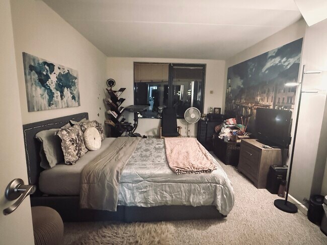 Building Photo - 4 Martine Ave