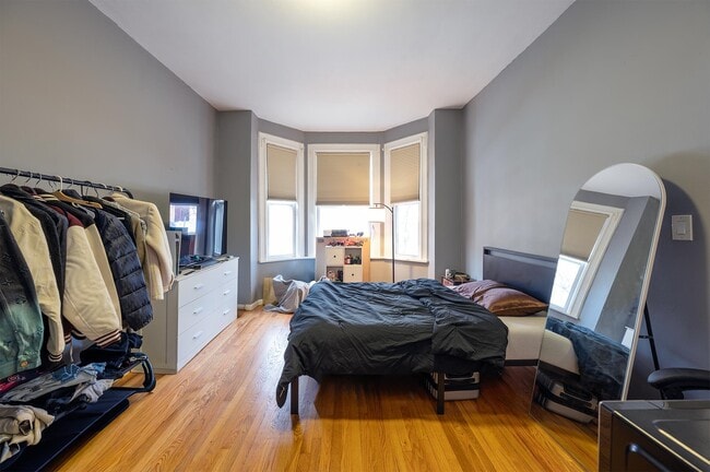 Building Photo - 802 Palisade Ave