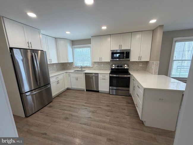 Building Photo - 6480 Vint Hill Rd