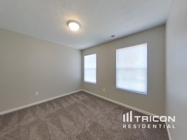Building Photo - 3310 Shadow Creek Blvd