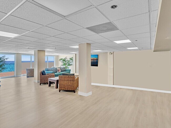 Building Photo - 4505 S Ocean Blvd