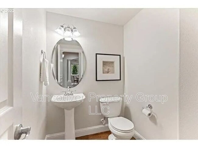 Building Photo - 2310 NE 158th Ave