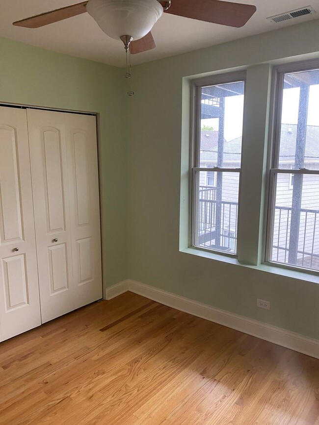 Building Photo - Amazing Renovated 2BED 2BATH