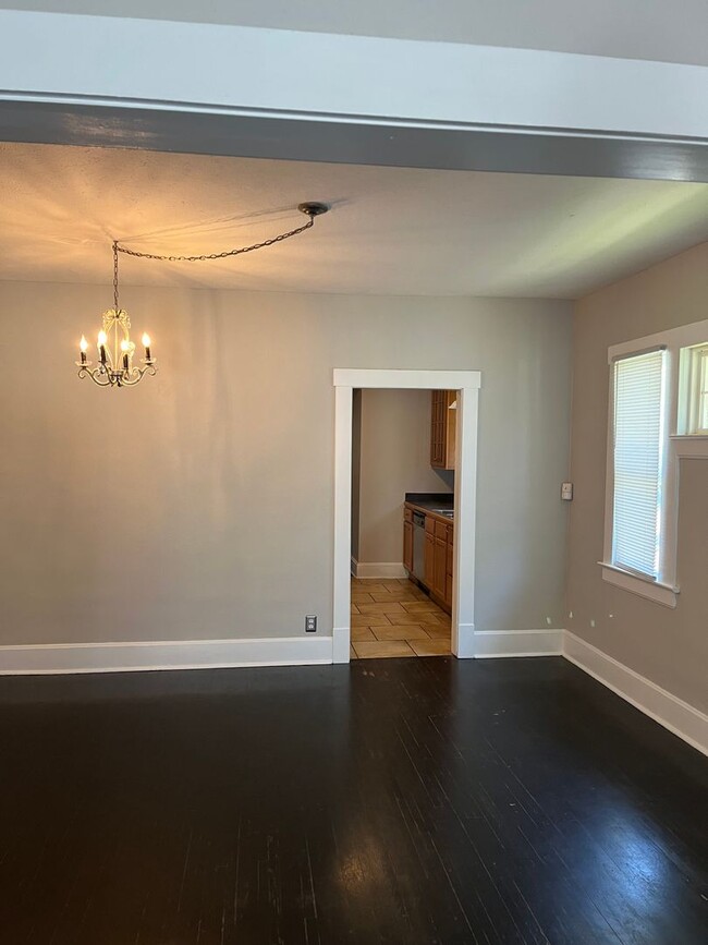 Building Photo - Beautiful renovated Bungalow near downtown...