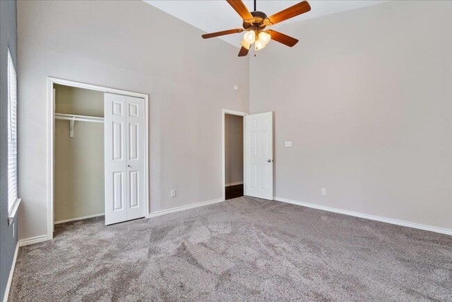 Building Photo - 2205 Cedar Branch Dr