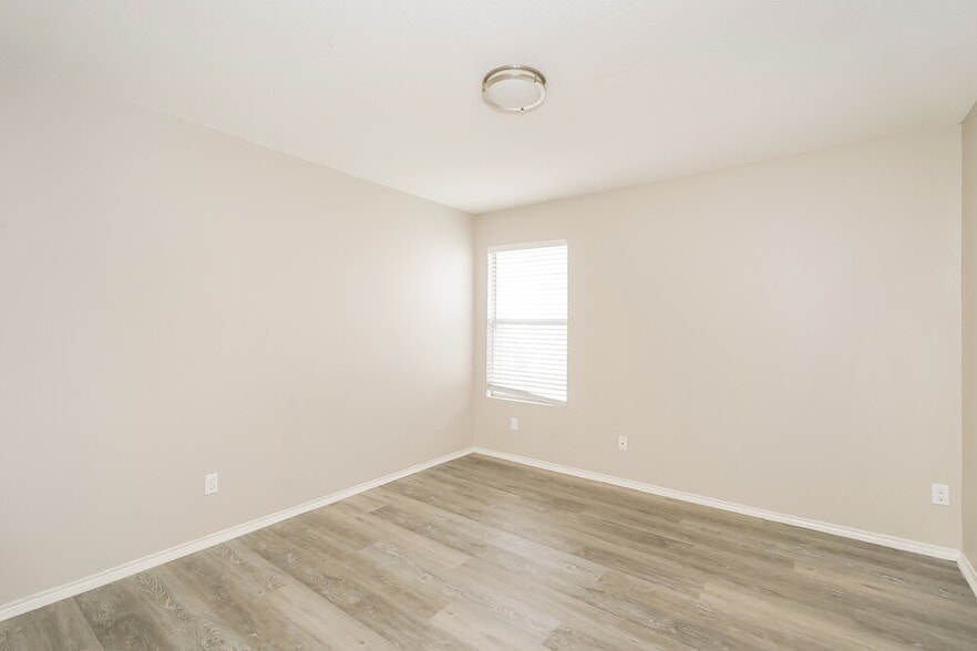 Building Photo - 2931 Volturno Dr