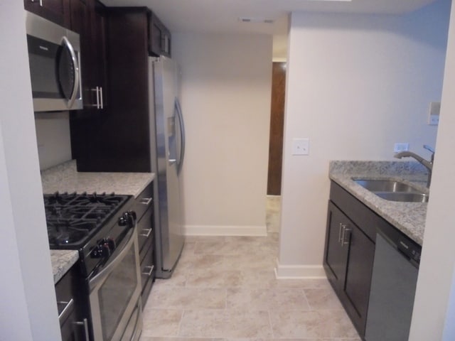 Building Photo - 9836 Sayre Ave