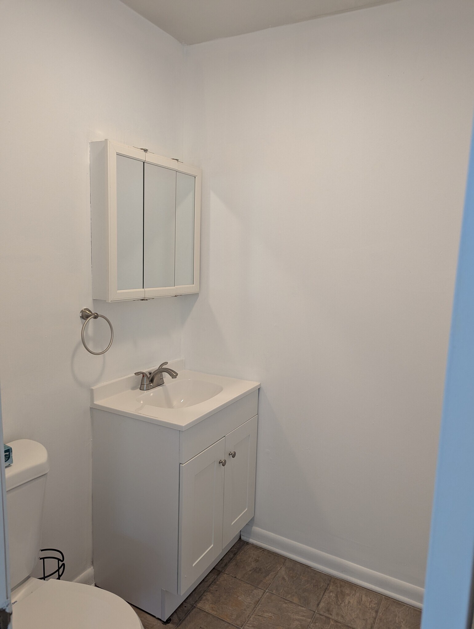 Building Photo - 3064 Comte Ct