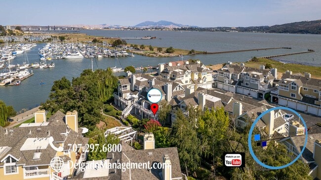 Building Photo - Newly renovated Benicia Marina condo