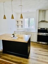 Building Photo - 21 Vale St