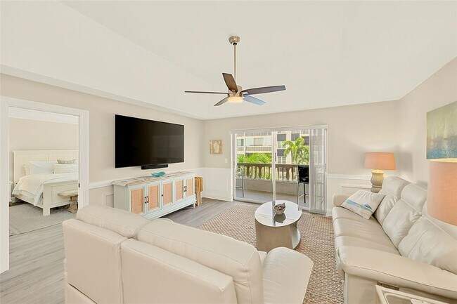 Building Photo - 147 Bluff View Dr