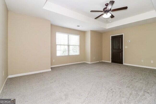 Building Photo - 2107 Juniper Ives Ct SE