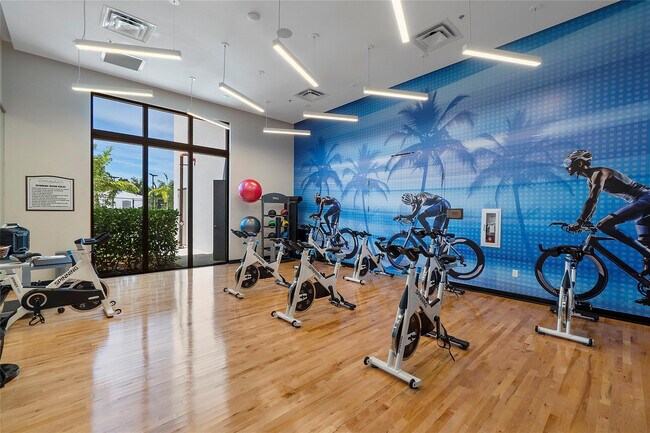 Building Photo - 10710 Aqua Ct