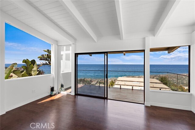 Building Photo - 1089 Baja St