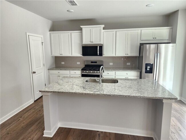 Building Photo - 2694 Mourning Dove Dr