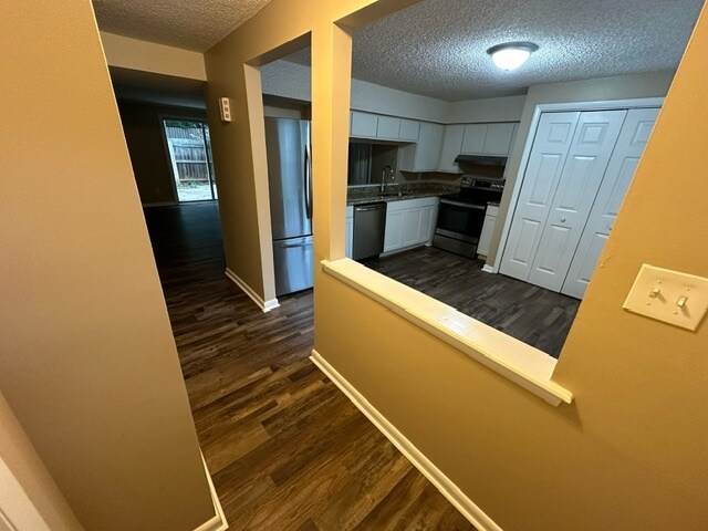 Building Photo - 5514 Richland St